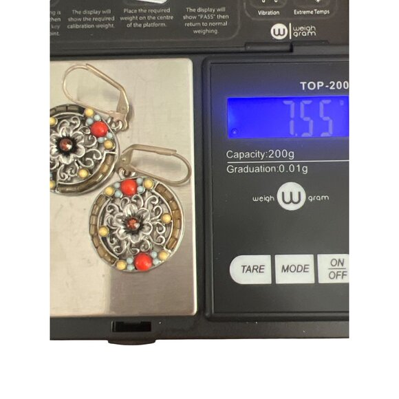 Vintage Floral Filigree Dangle Earrings Leverback Closure Rhinestones Estate - Picture 5 of 5